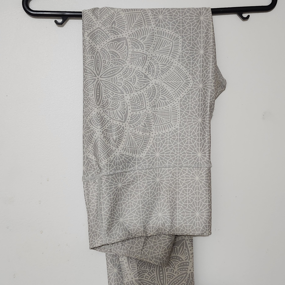 Inner Fire Geometric Patterned Leggings